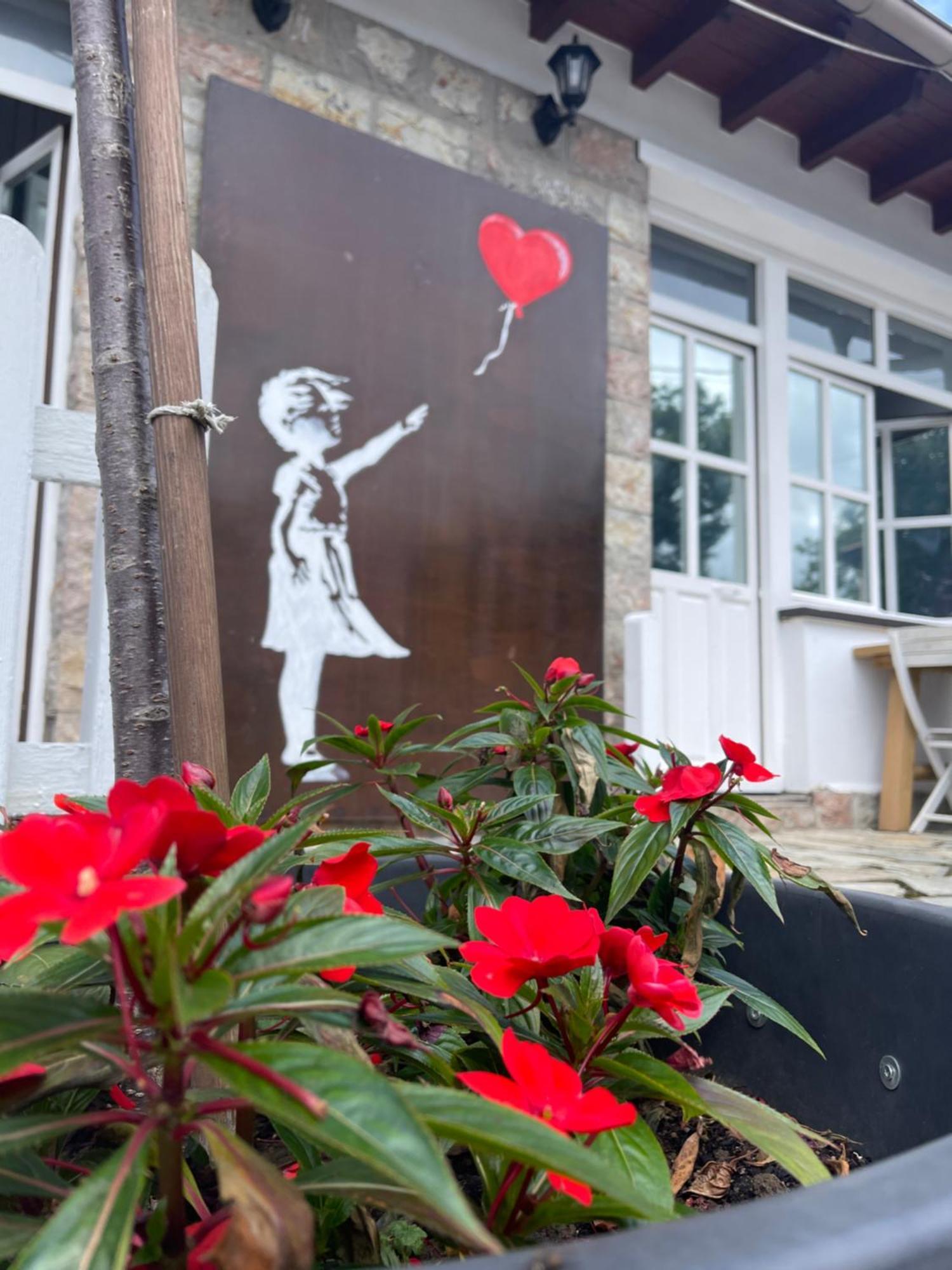 Hostel Gulpiyuri Llanes Villahormes Exterior photo